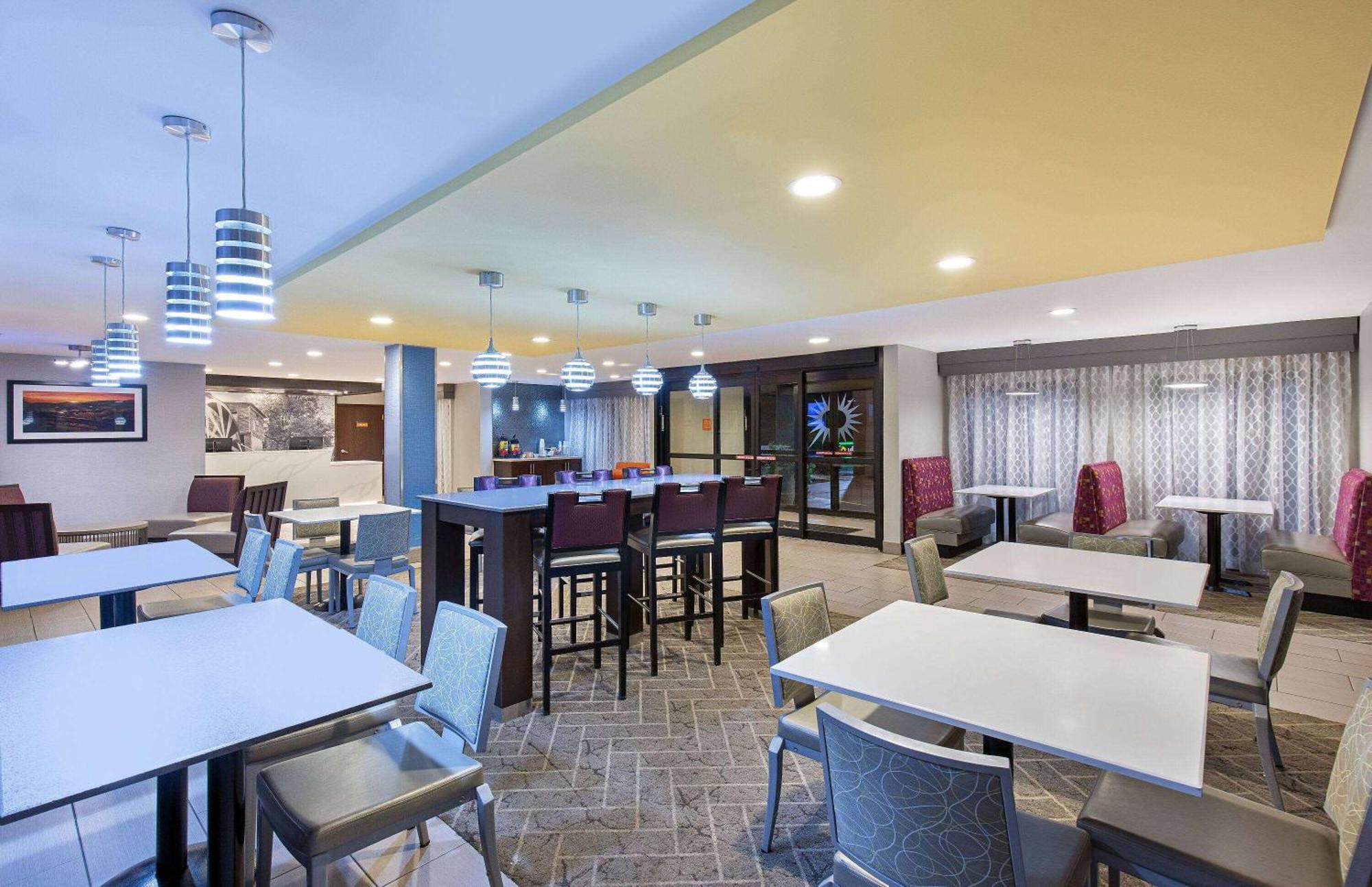 La Quinta Inn By Wyndham Pigeon Forge-Dollywood Extérieur photo
